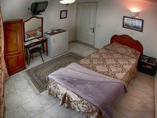 هتل گلستان