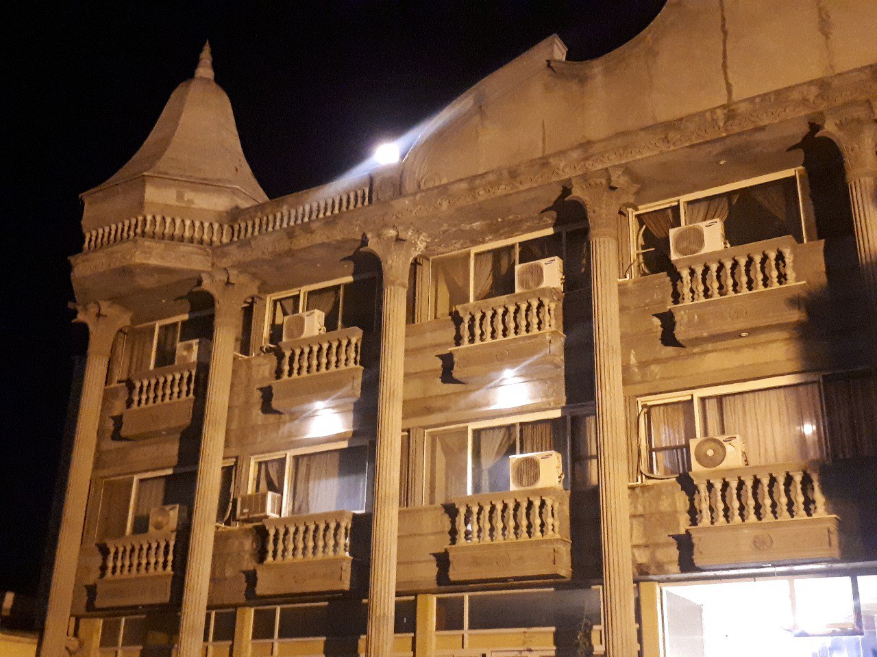 Alibaba https://cdn.alibaba.ir/ostorage-ugc/randd-threepio/b00034ce94b6f7a345567b3c8cb22bfcf994e606f82a5494ea53658c0066a979_original.jpg?w=144