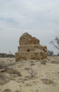 عکس قبرستان روستای تم سنیتی