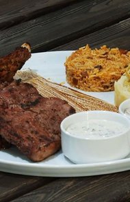 رستوران دامون