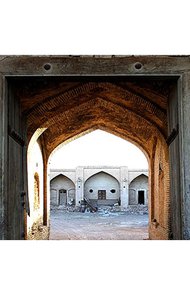 عکس کاروانسرای قلعه شور