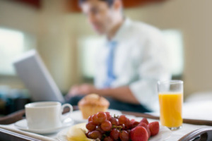 صبحانه‌ی سالم_ صبحانه‌ی کاری_ سفر کاری_business travel_healthy breakfast