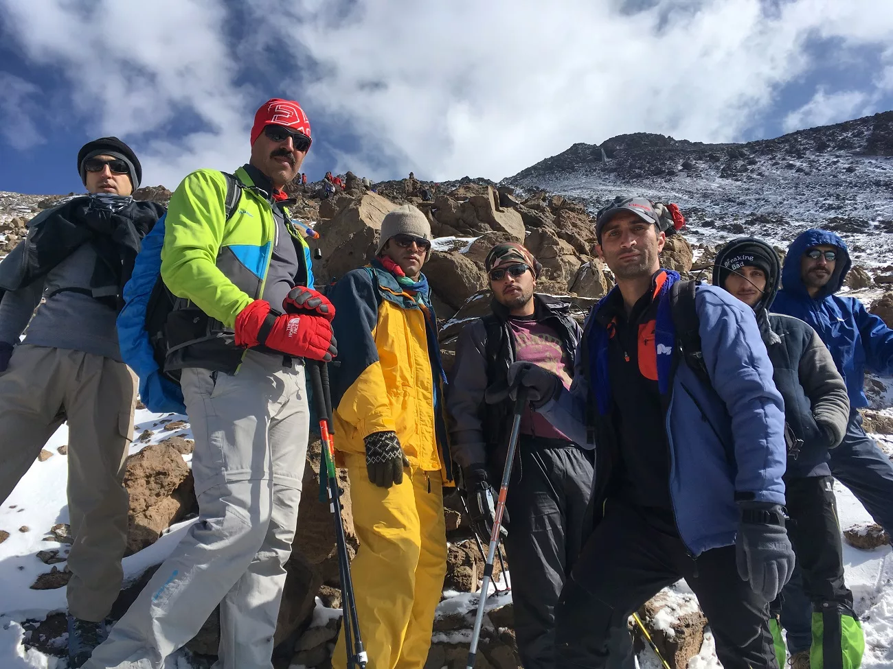 صعود گروه طبیعت‌گردی علی‌بابا به بلندترین قله‌ ایران