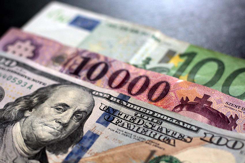 فورینت دلار واحد پول مجارستان