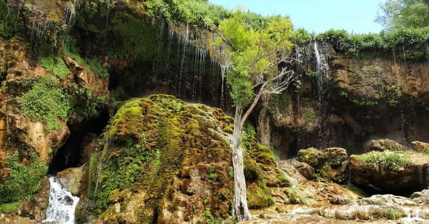 آبشار آسیاب خرابه از آبشارهای دیدنی ایران