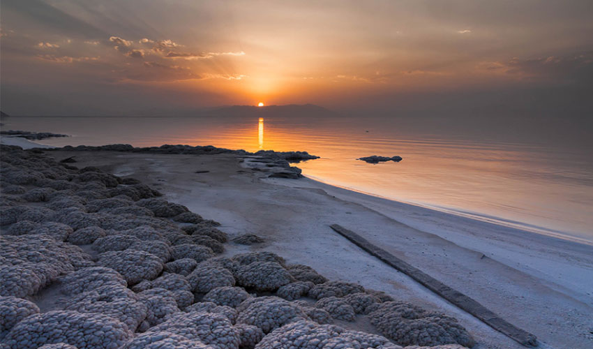دریاچه ارومیه از زیباترین دریاچه های ایران