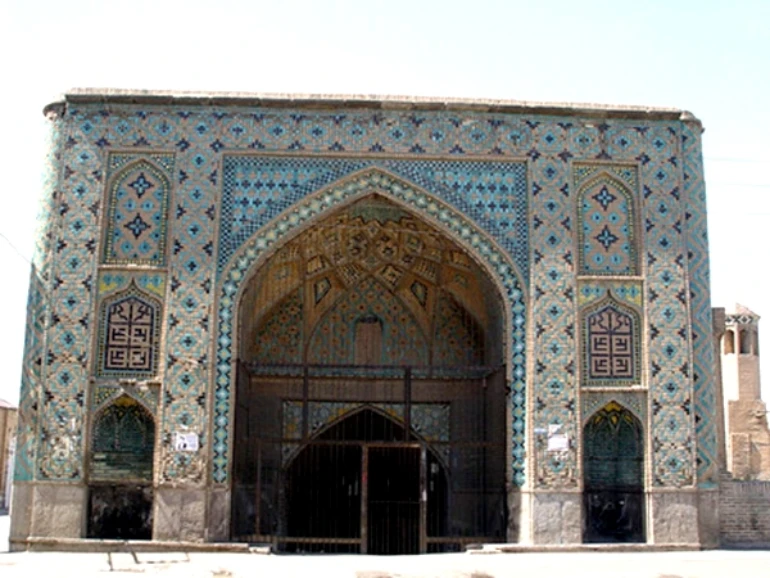 جاهای دیدنی قزوین؛ راهنمای سفر به شهر دروازهها 90 آبانبار حاج کاظم قزوین