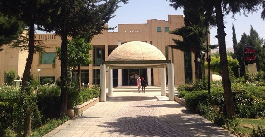 مرکز خرید سینا از مراکز خرید شیراز