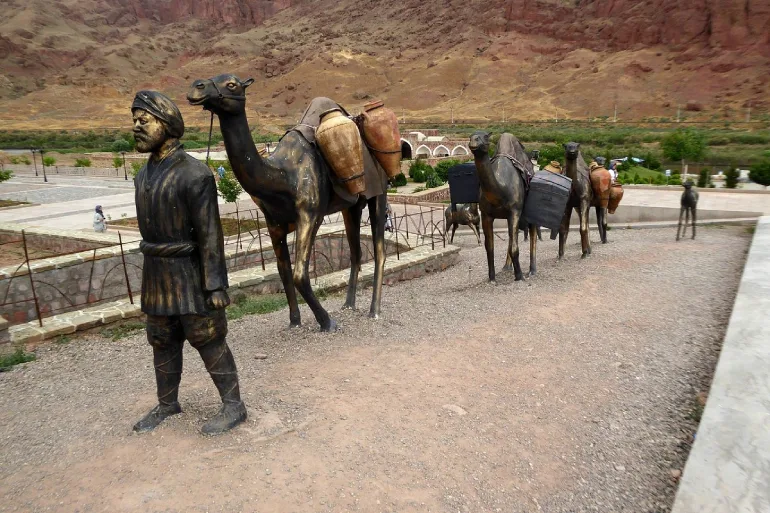 راهنمای سفر به جلفا