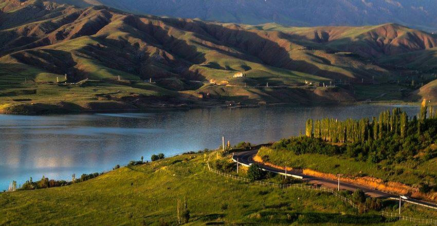 دره طالقان از زیباترین مسیرهای پیاده روی ایران