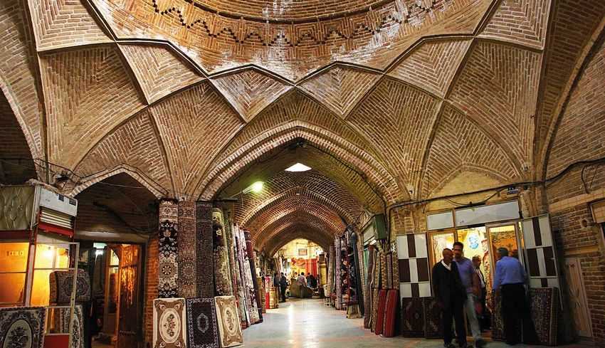 بازار سنتی اراک از بازارهای سنتی ایران