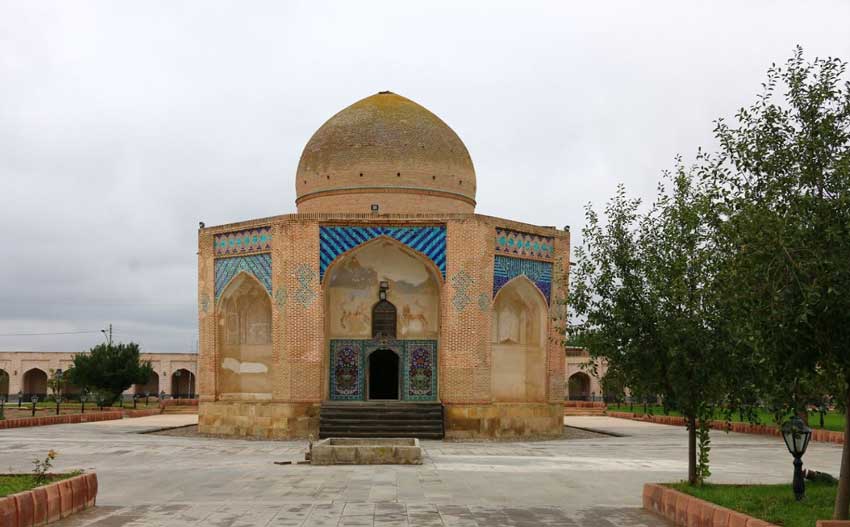 آرامگاه سید امین‌الدین جبراییل از جاهای دیدنی اردبیل