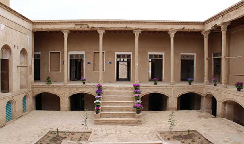 خانه تاریخی طاهری در سمنان