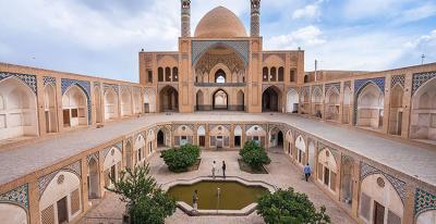 عکس داخل مسجد