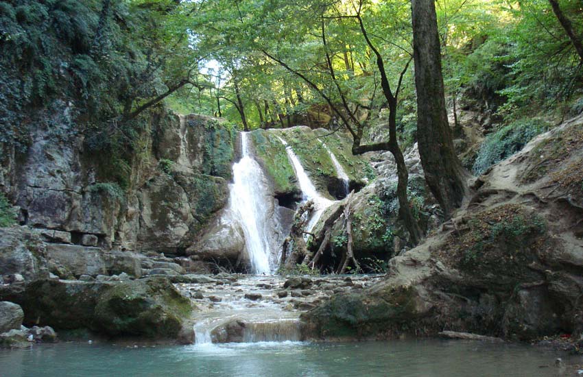 آبشار لوه 