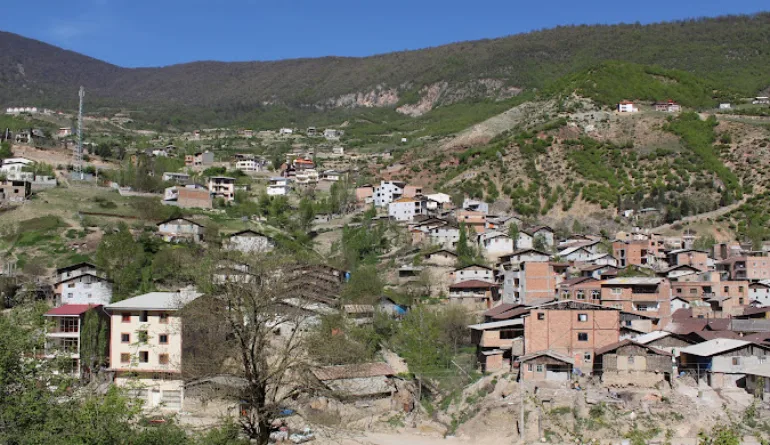 روستای زیارت