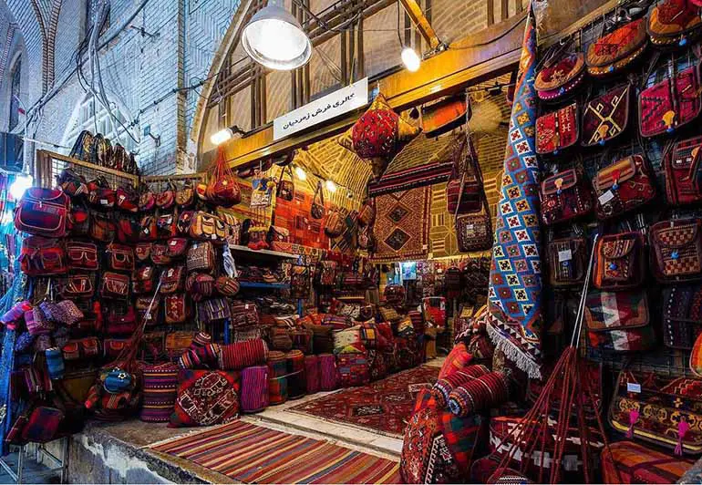 بهترین بازارهای سنتی ایران ؛ گذاری در دل تاریخ و تجارت 23 بازارهای سنتی ایران