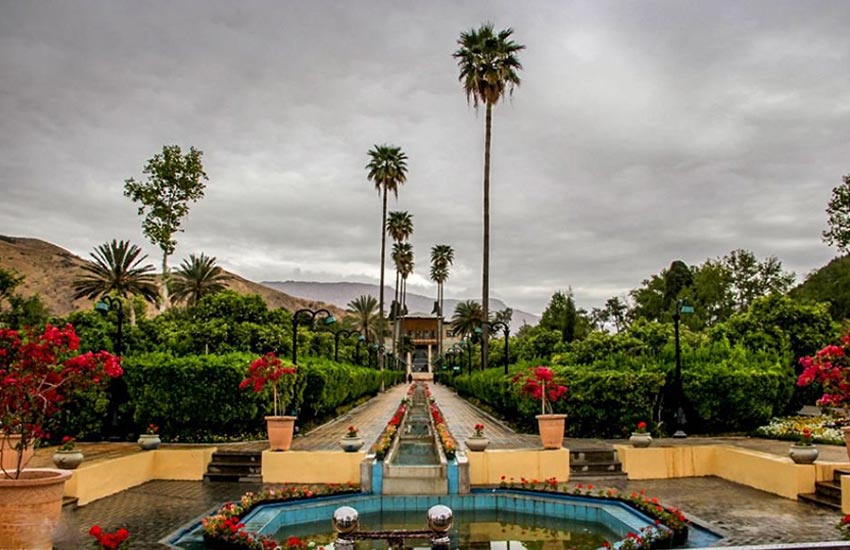 باغ دلگشا از جاهای دیدنی شیراز 