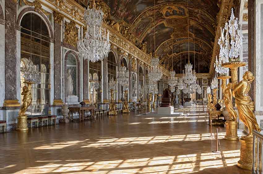 6 Palace of Versailles Hall of Mirrors