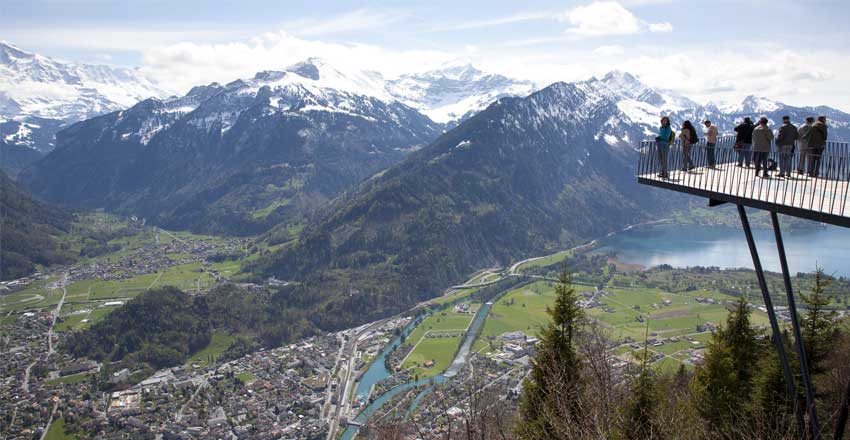 اینترلاکن از مکان های دیدنی سوئیس