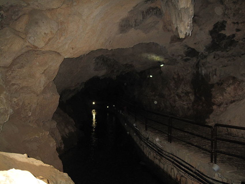 تونل برزخ غار قوری قلعه