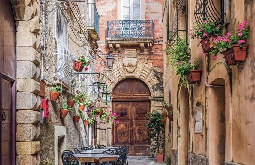 pic 26 Cozy street in the Positano the Amalfi Coast Italy