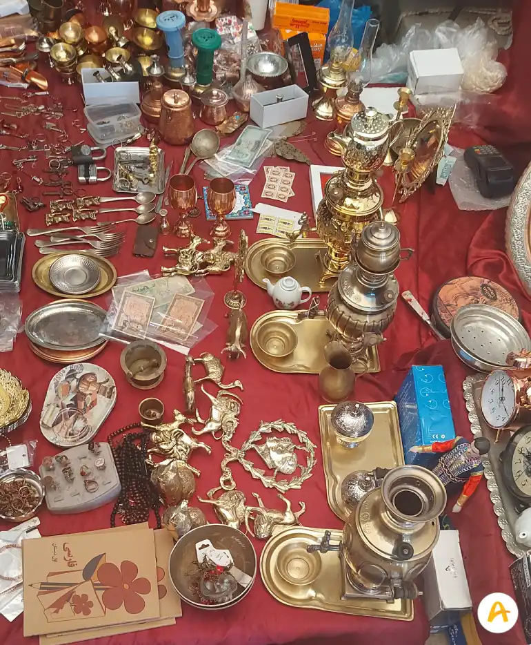 جمعه بازار پروانه تهران؛ ماجراجویی در اجناس بیشمار 12 جمعه بازار پروانه