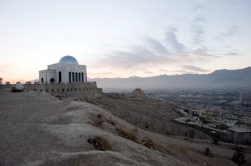 آرامگاه نادرشاه - جاهای دیدنی افغانستان