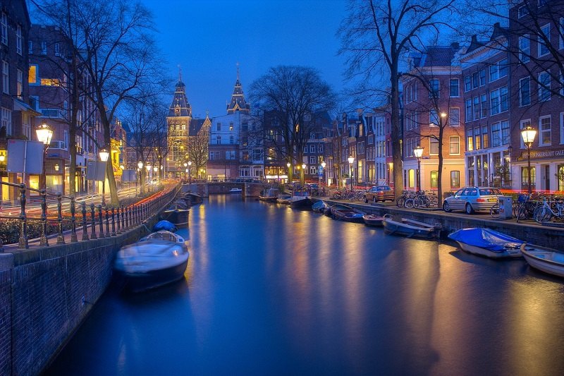 سفر به آمستردام