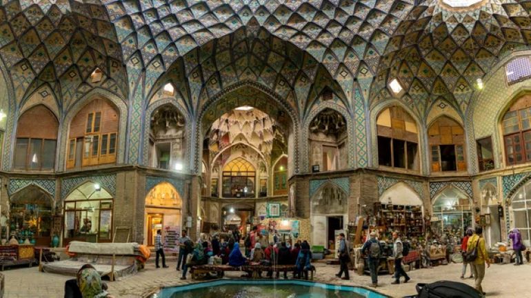 بازار بزرگ تهران؛ هم فال و هم تماشا 19 بازار بزرگ تهران بازار 15 خرداد تهران