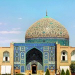 مسجد شیخ لطف الله اصفهان؛ هم‌نوایی روزانه ارکستر نور و رنگ