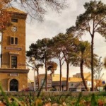 نارین قلعه میبد؛ سازهای به سبک تاریخ 4 میدان ساعت یزد؛ اولین ساعت شهری جهان