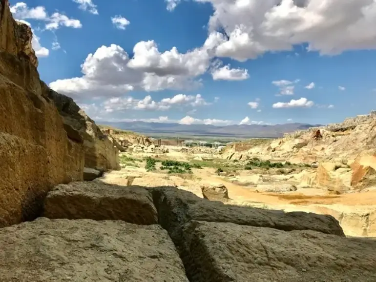 معبد داش کسن زنجان؛ اژدهایی در دل صخرهها 20 دسترسی به معبد داش کسن