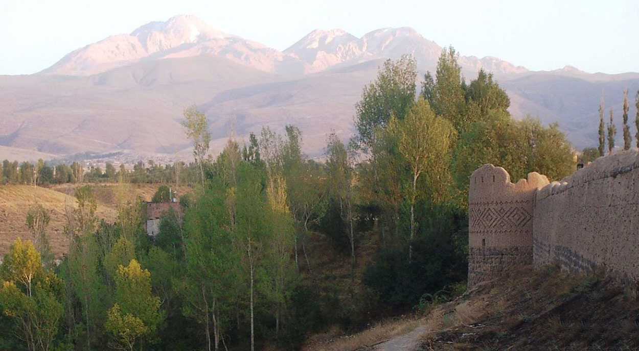 روستای انار