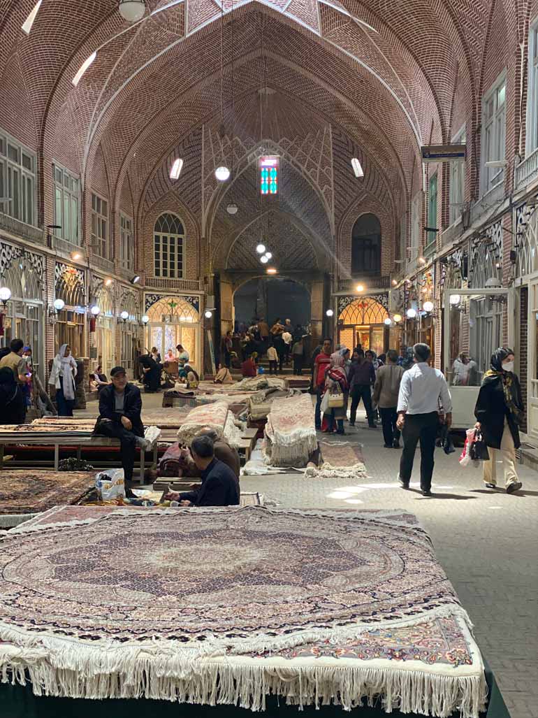 بازار تبریز بزرگترین بازار سرپوشیده جهان 17 بازار تبریز