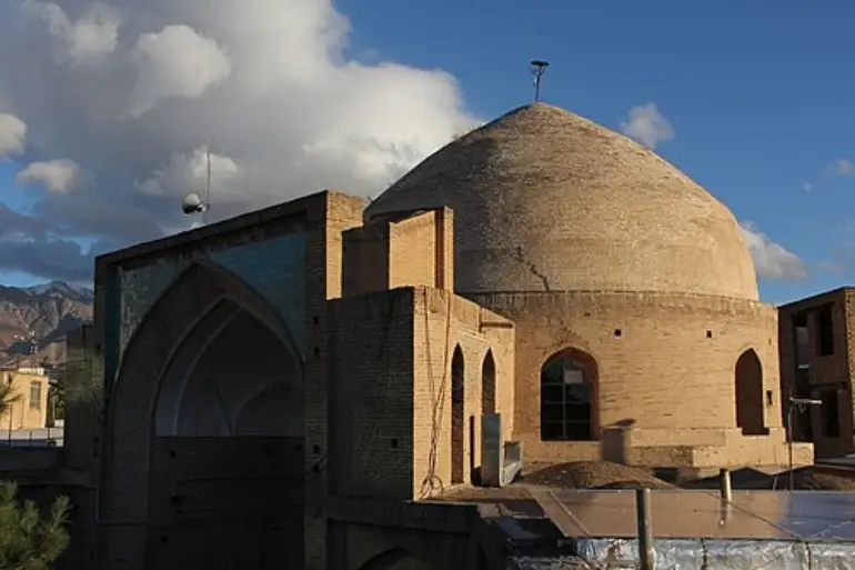جاهای دیدنی تفرش در بهشت گمشده ایران 40 مسجد تاریخی جامع ششناو