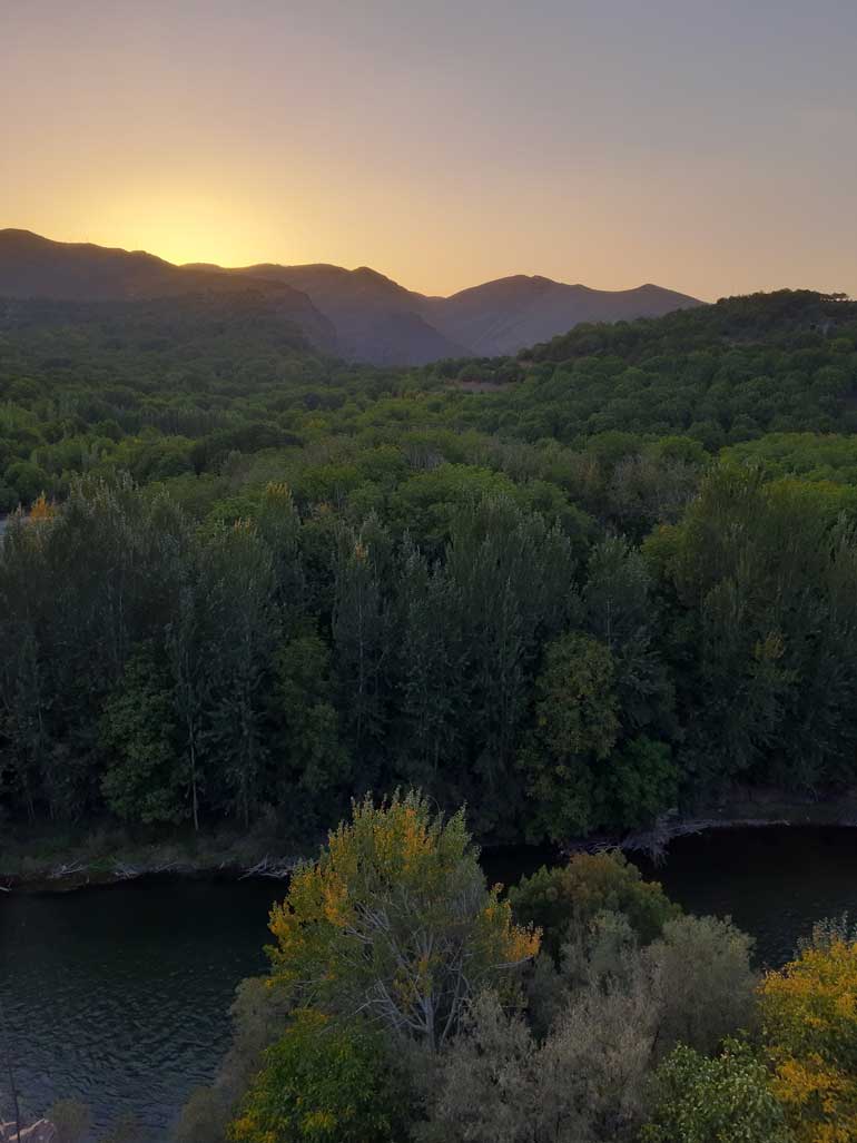 پل زمان خان شهرکرد؛ پل تاریخی روی زایندهرود 25 روستای هوره