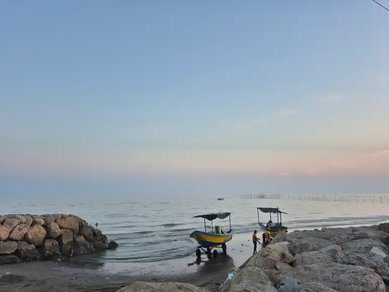 ساحل خواجه عطا