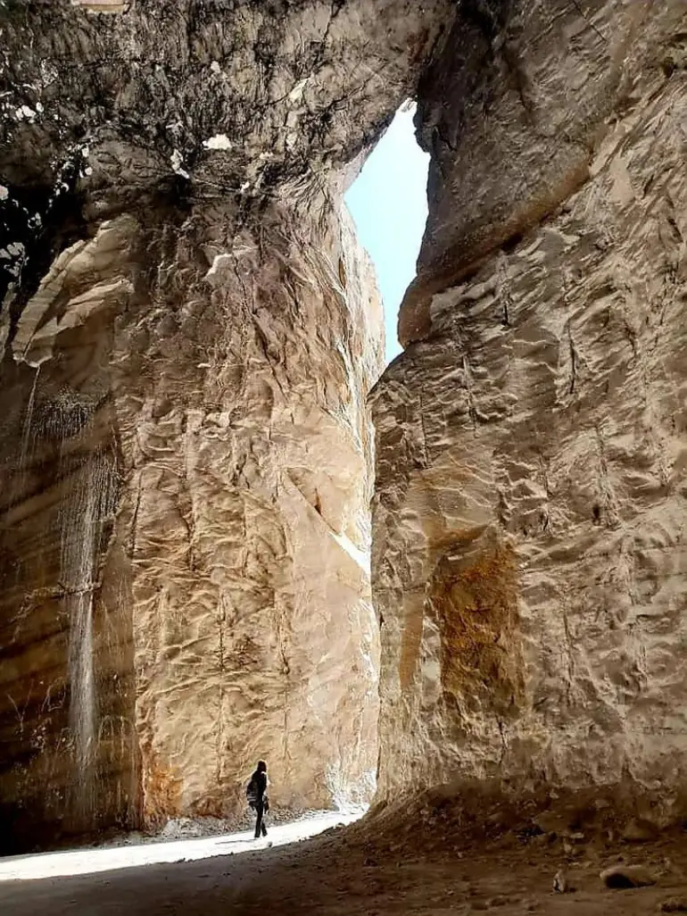 غارهای نمکی در سمنان