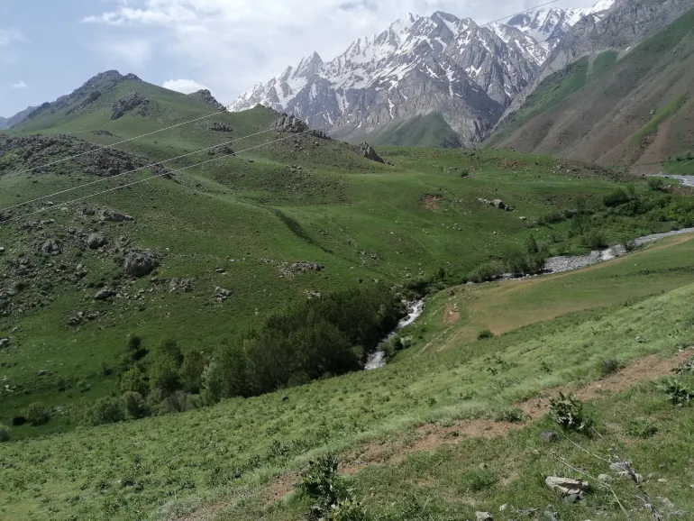 ساختار تونل برفی ازنا