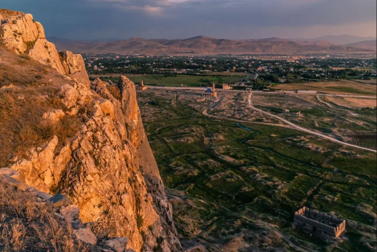 نمای قلعه