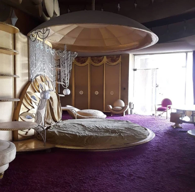 کاخ مروارید کرج؛ سفر به دنیای تاریخ و معماری باشکوه 26 کاخ مروارید