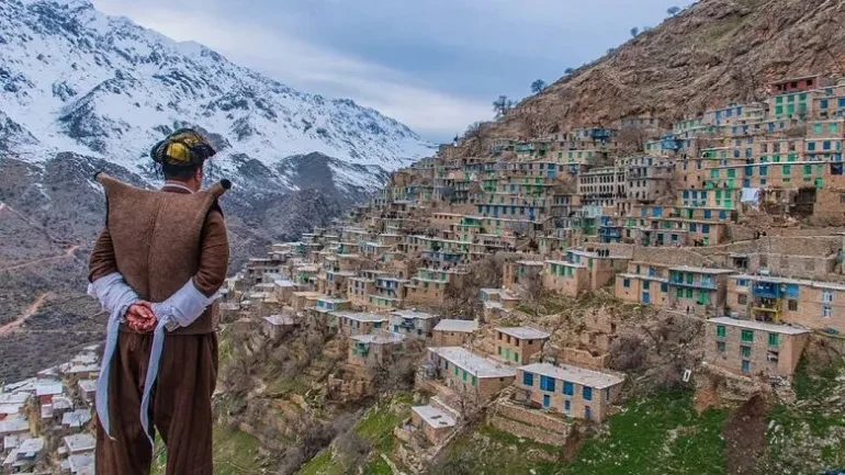 فرهنگ مردم و سوغاتی