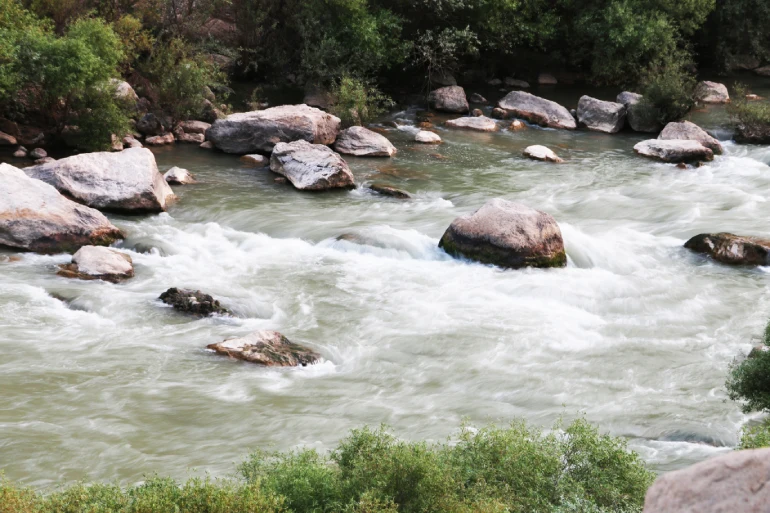 مسیر رفتن به دره عشق