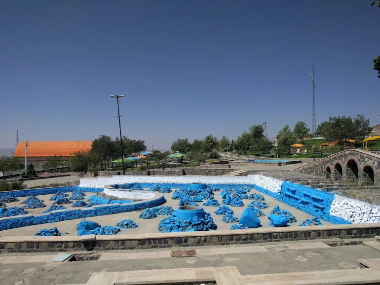 راهنمای سفر به زنجان؛ شهر چاقوهای معروف 42 لیست جاهای دیدنی زنجان- مجموعه تفریحی ائل داغی