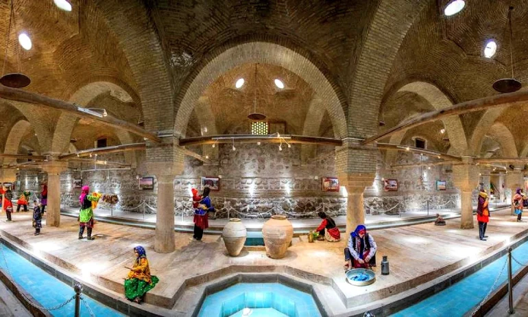 راهنمای سفر به زنجان؛ شهر چاقوهای معروف 40 لیست جاهای دیدنی زنجان- موزه مردمشناسی زنجان (رختشویخانه)