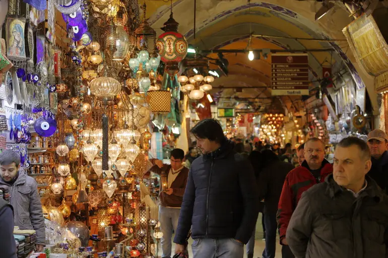 بازار بزرگ (Grand Bazaar)