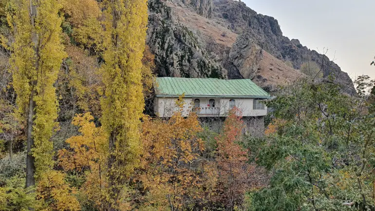 علت نامگذاری روستای پس قلعه