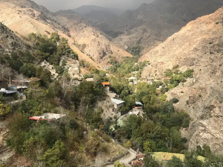 روستای پس قلعه در تهران 