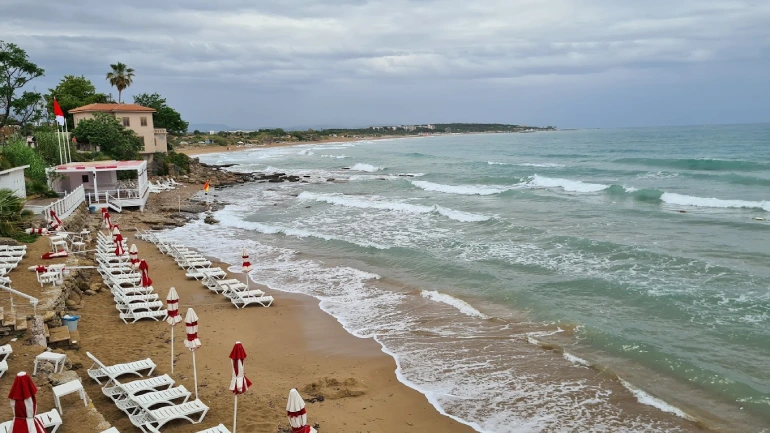 ساحل سیده (Side Beach)